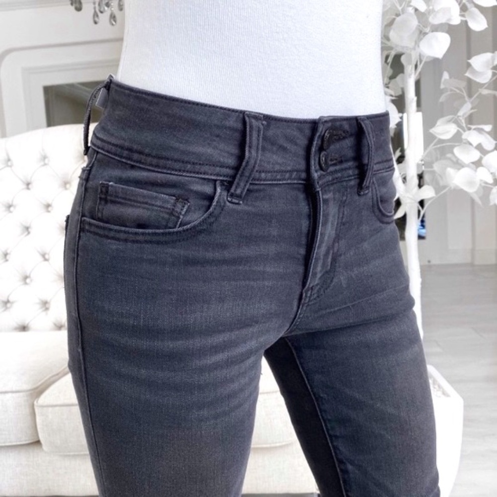 Vervet Amber Skinny Jeans